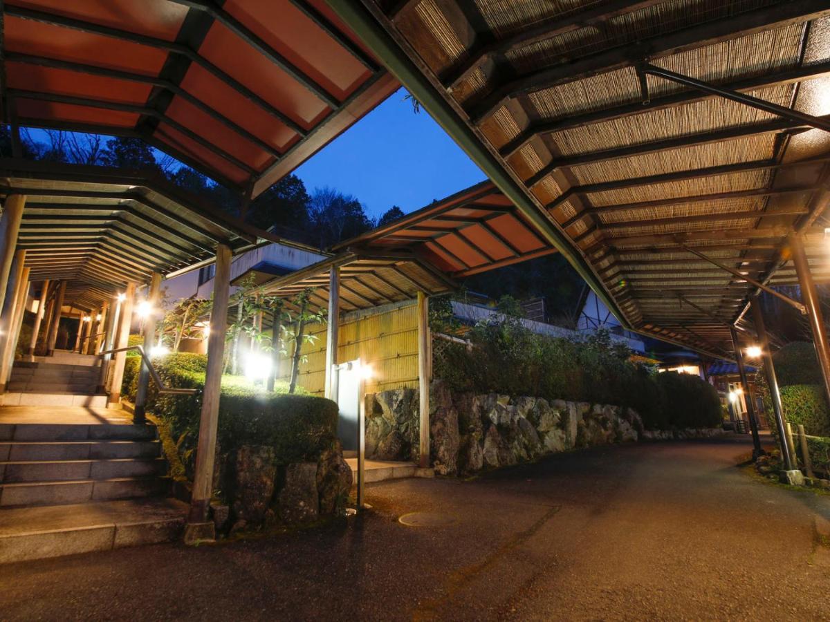 Hôtel Akame Onsen Yamanoyu Yumoto Akame Sansuien à Nabari Extérieur photo